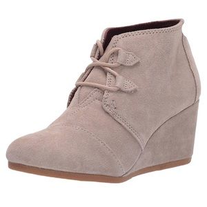 Toms Kala Desert Wedge Suede Taupe Lace Up Bootie Size 7.5